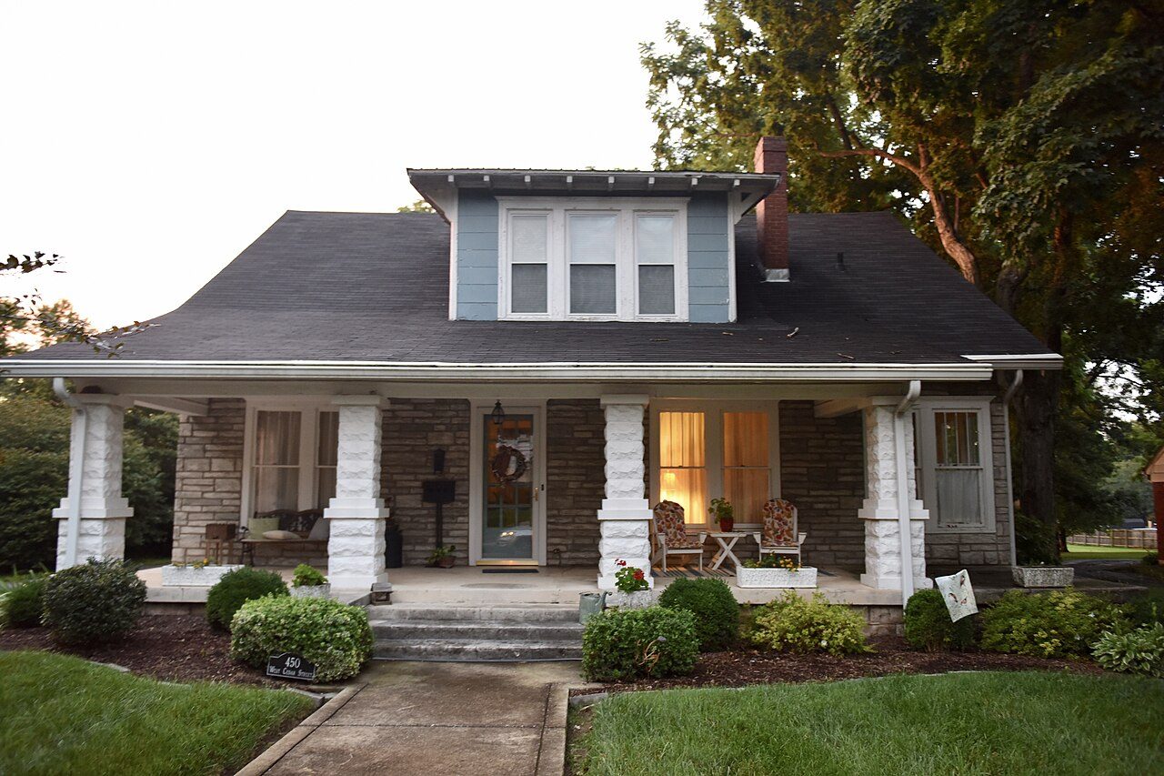 Franklin, KY street scene near Bowling Green, where we provide hail damage roof repair
